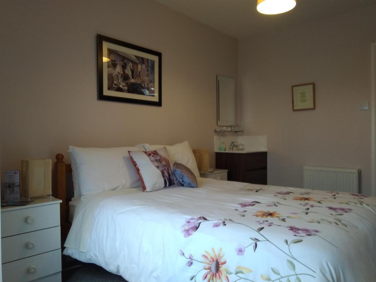 Twin Oaks Bed & Breakfast Kilkenny Bagian luar foto