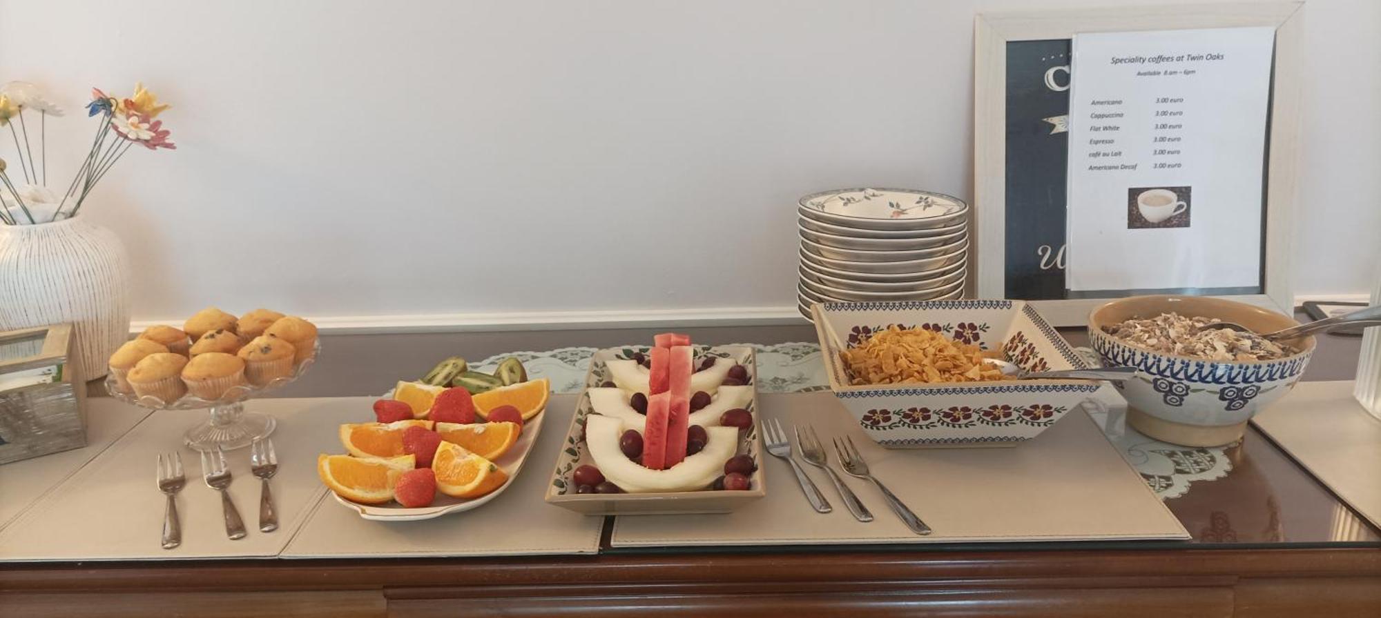 Twin Oaks Bed & Breakfast Kilkenny Bagian luar foto